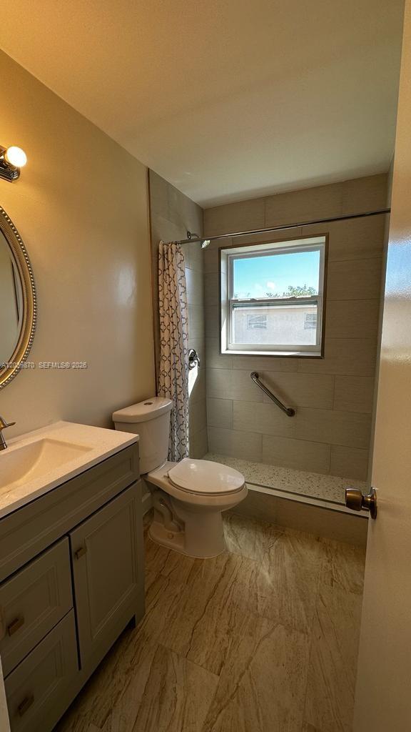 7480 Sw 10th Street 202a Property Photo 11