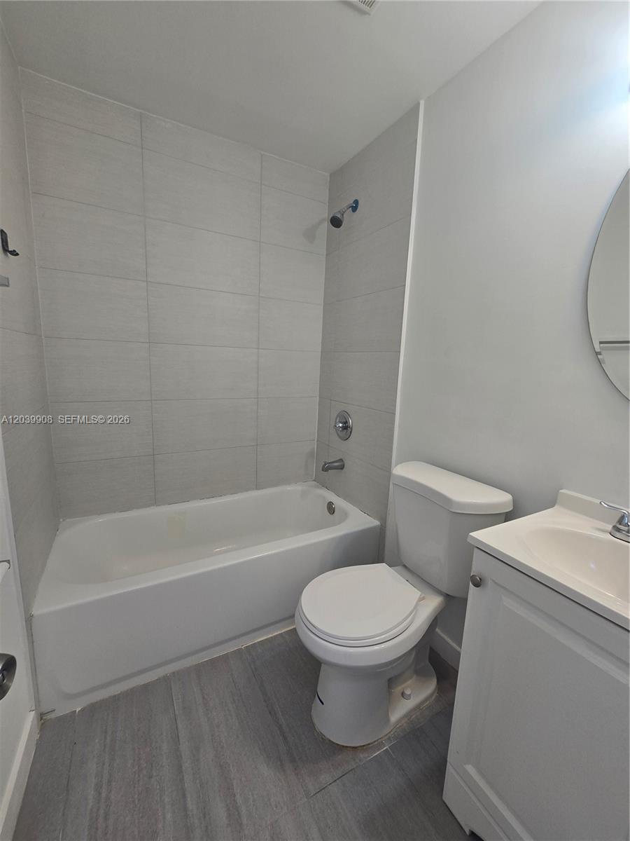 237 Sw 13th Street 5 Property Photo 6