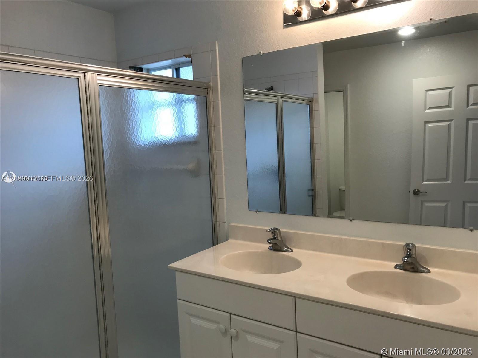1413 Lucaya Drive Property Photo 9