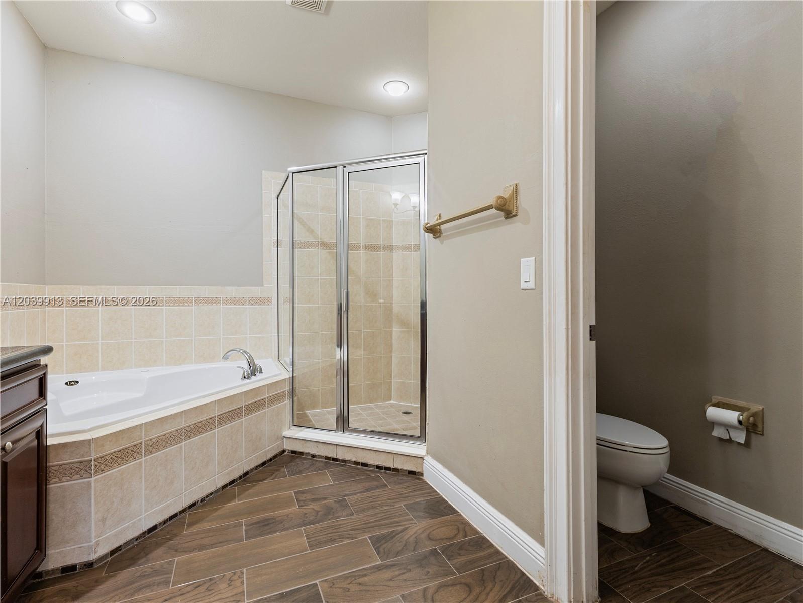 6938 Cecilia Avenue Property Photo 24