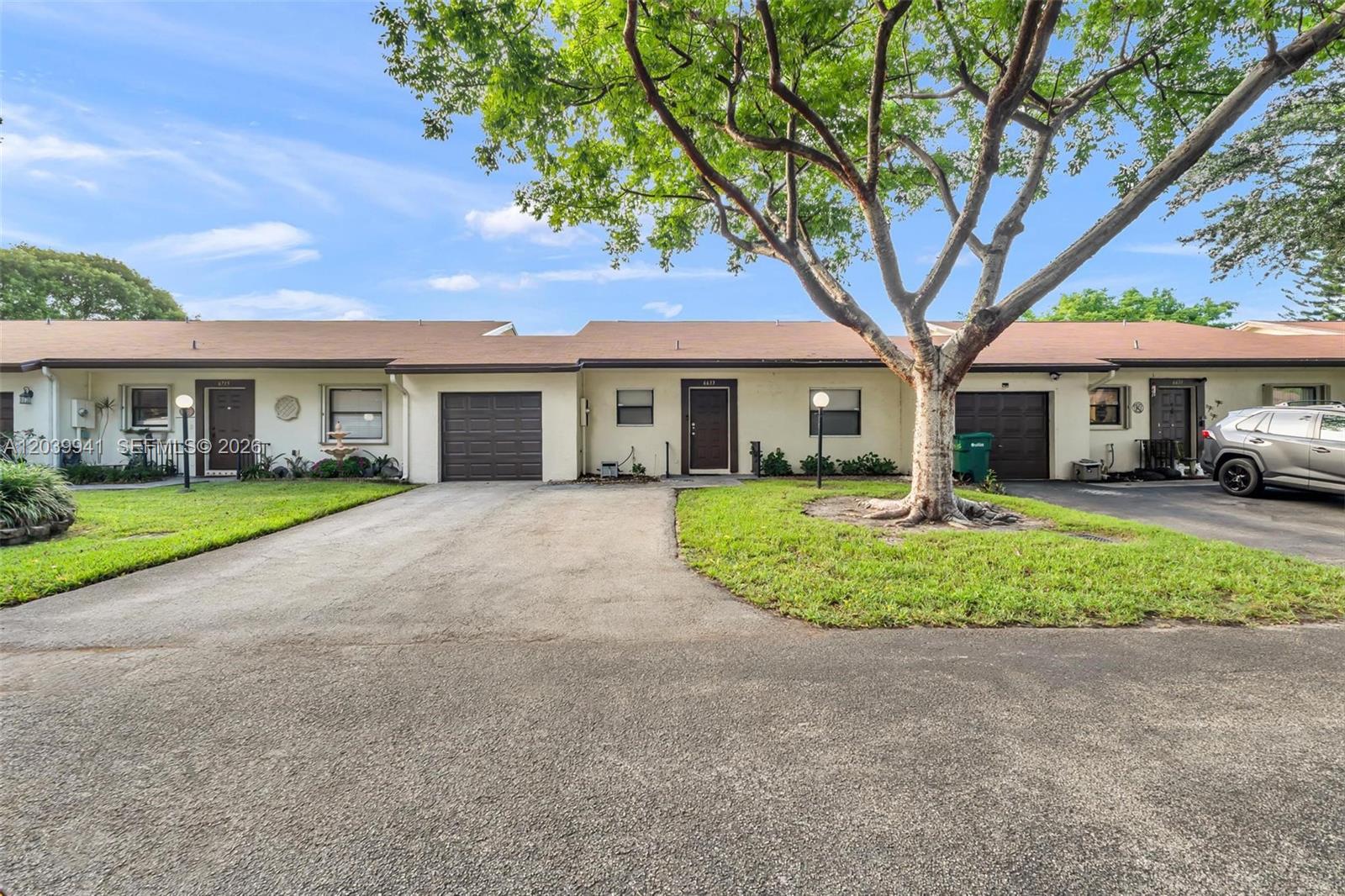 6633 N Parkway Drive 5-7