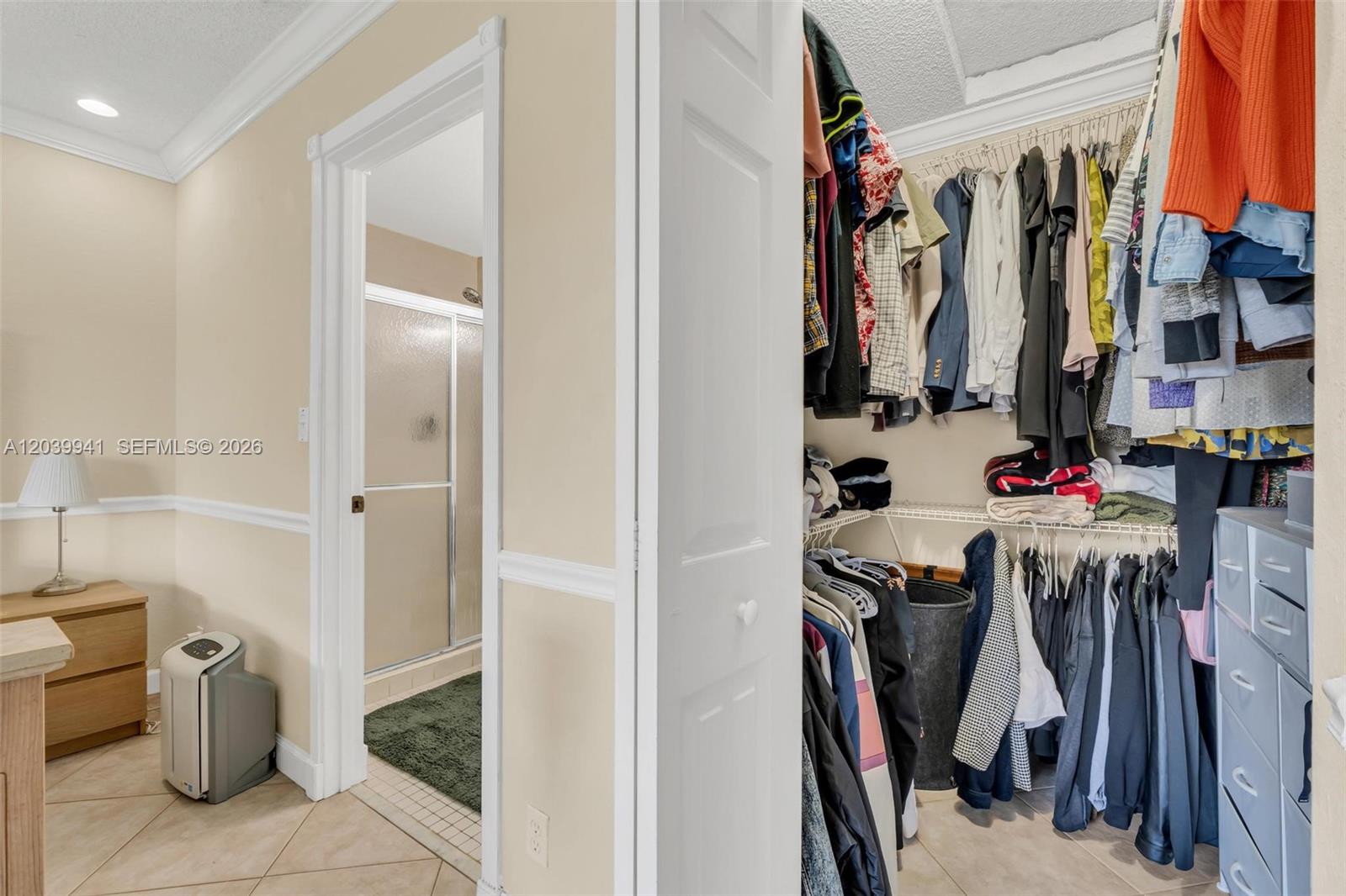 6633 N Parkway Drive 5-7 Property Photo 19