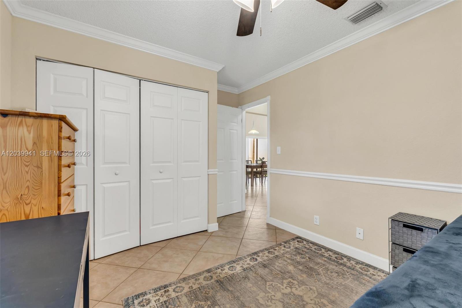 6633 N Parkway Drive 5-7 Property Photo 25