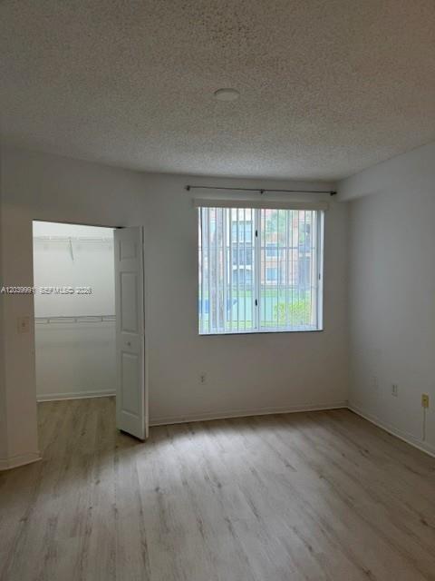 8030 N Nob Hill Road 102 Property Photo 14