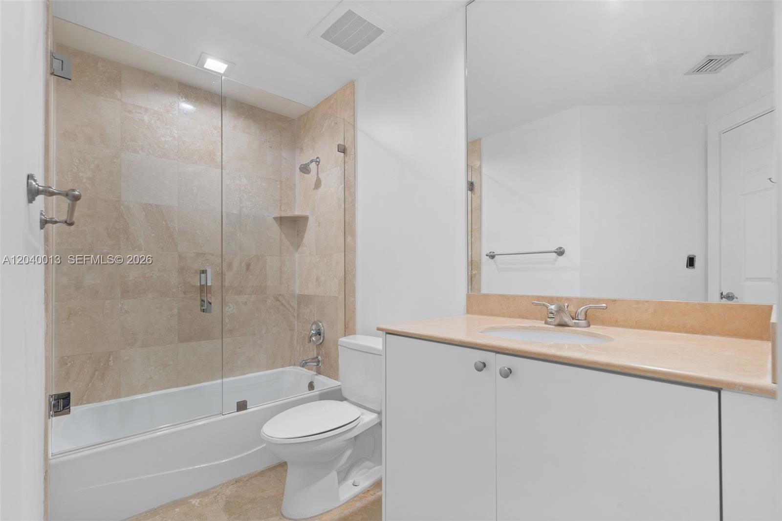 1745 E Hallandale Beach Boulevard Ph05w Property Photo 6