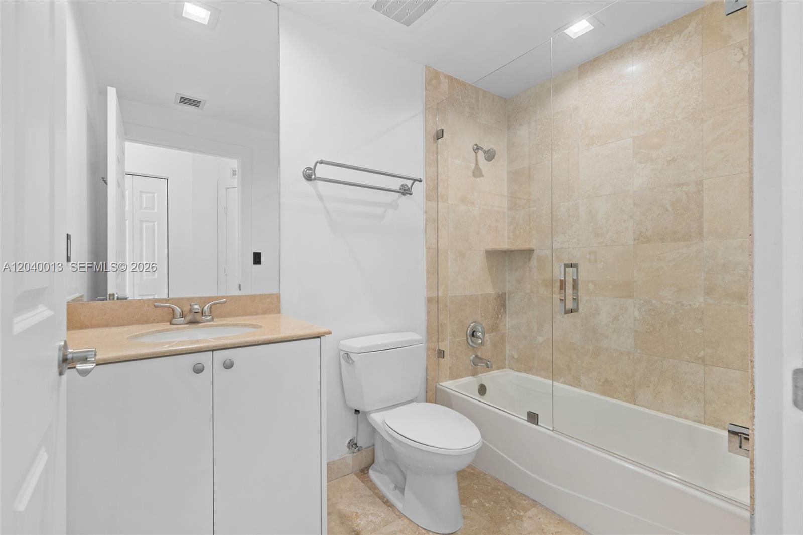1745 E Hallandale Beach Boulevard Ph05w Property Photo 7