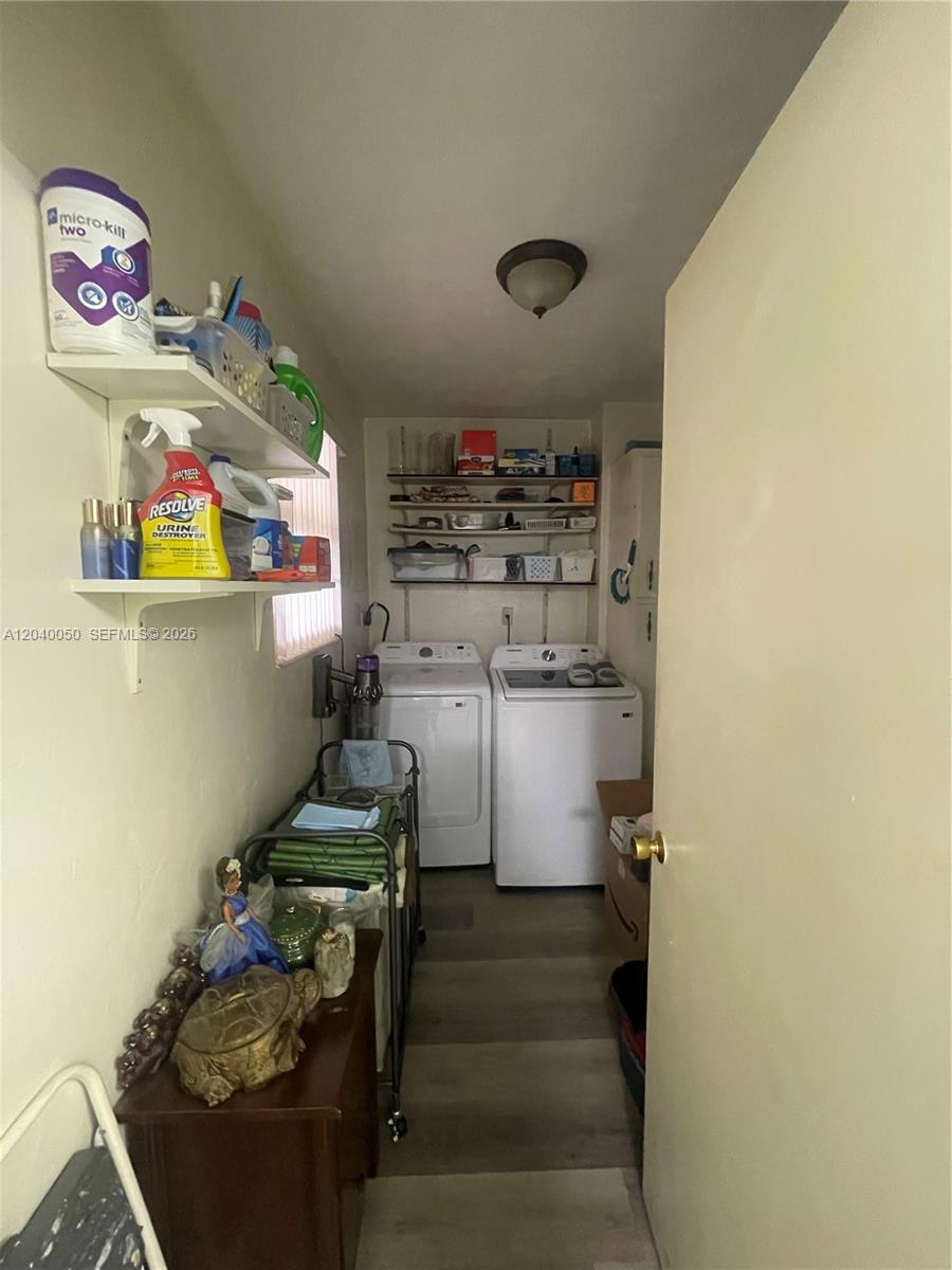 6945 W 2nd Way Property Photo 13