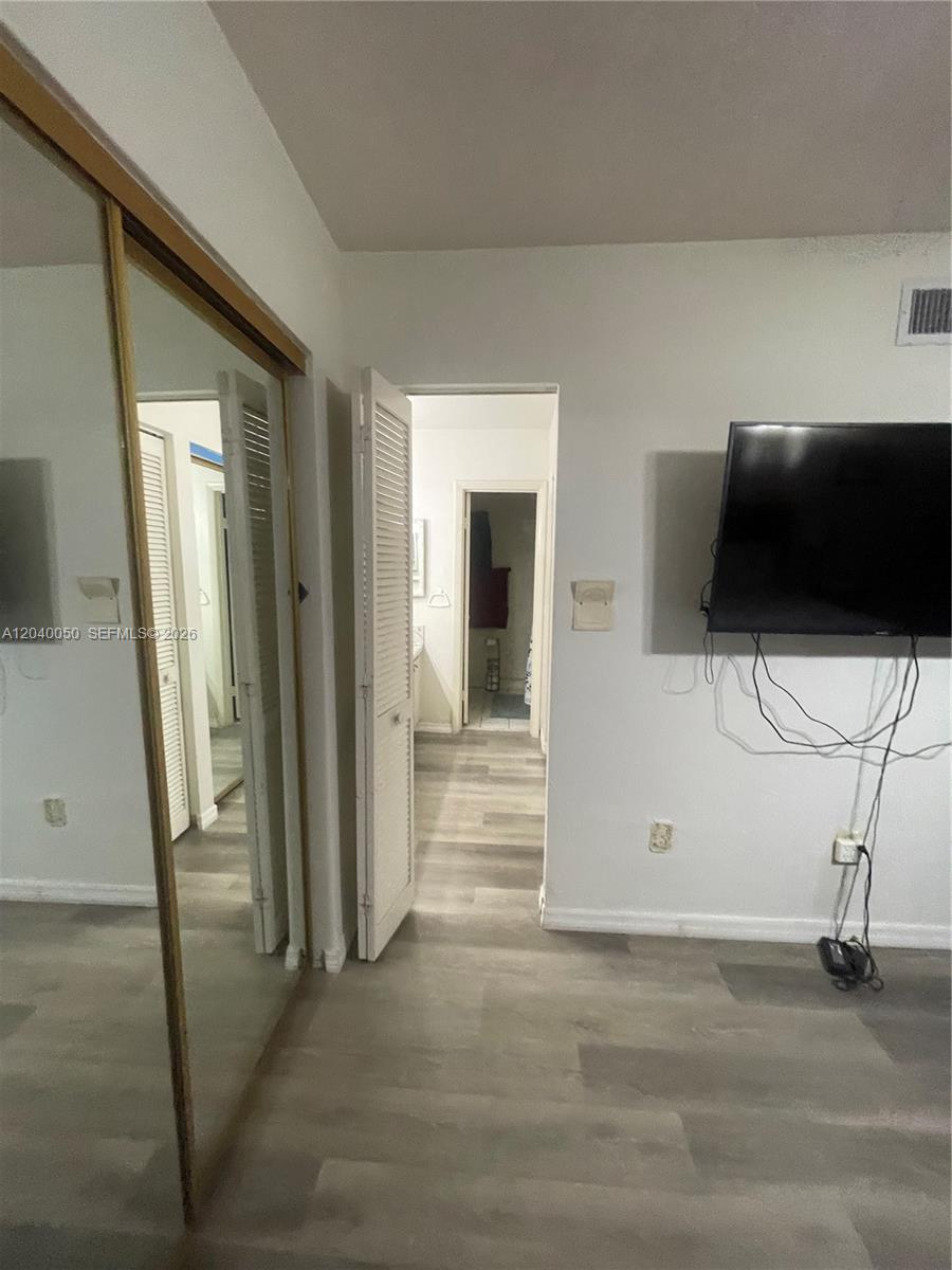 6945 W 2nd Way Property Photo 18
