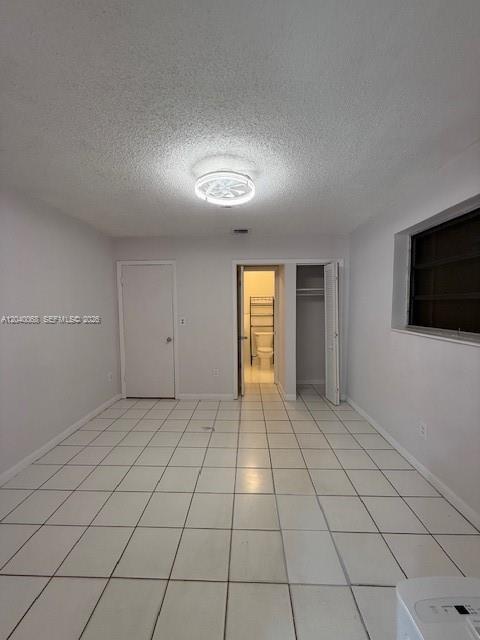 5641 Sw 39th Street Property Photo 3