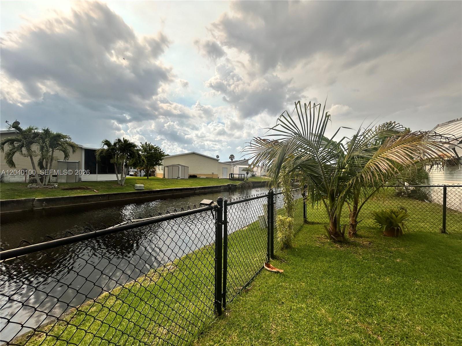 2341 Sw 84th Avenue Property Photo 43