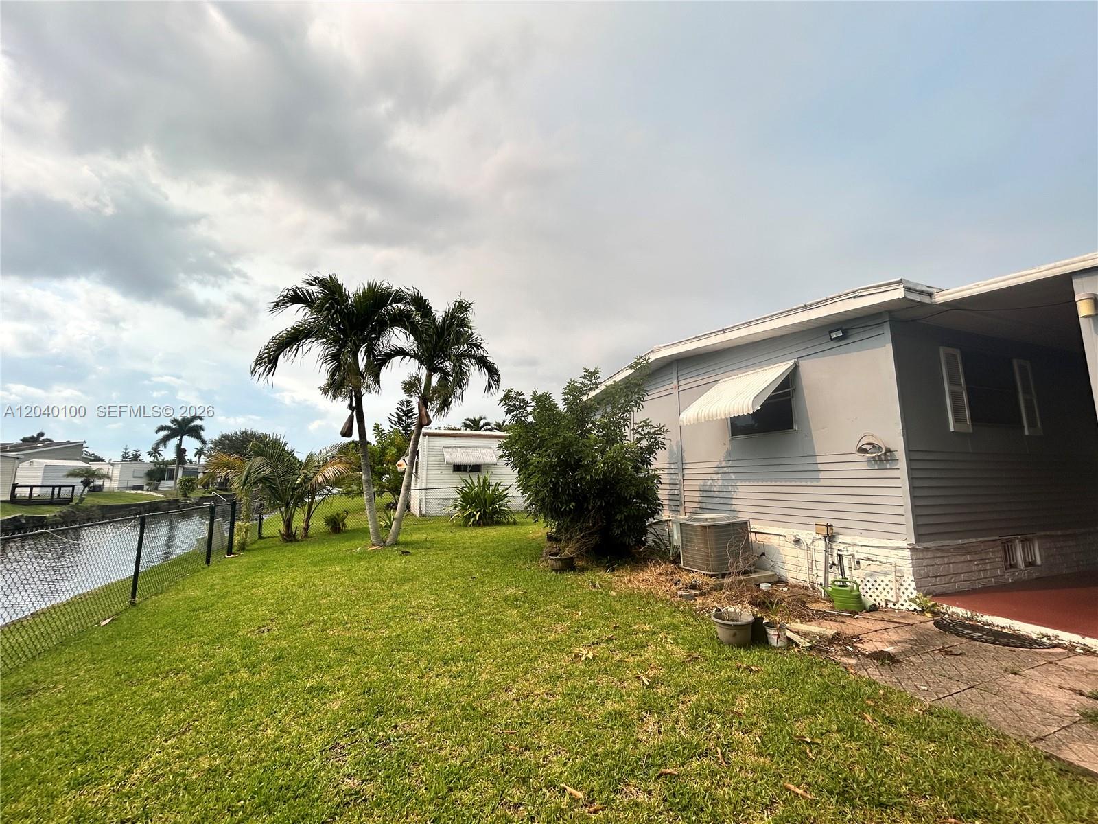 2341 Sw 84th Avenue Property Photo 45