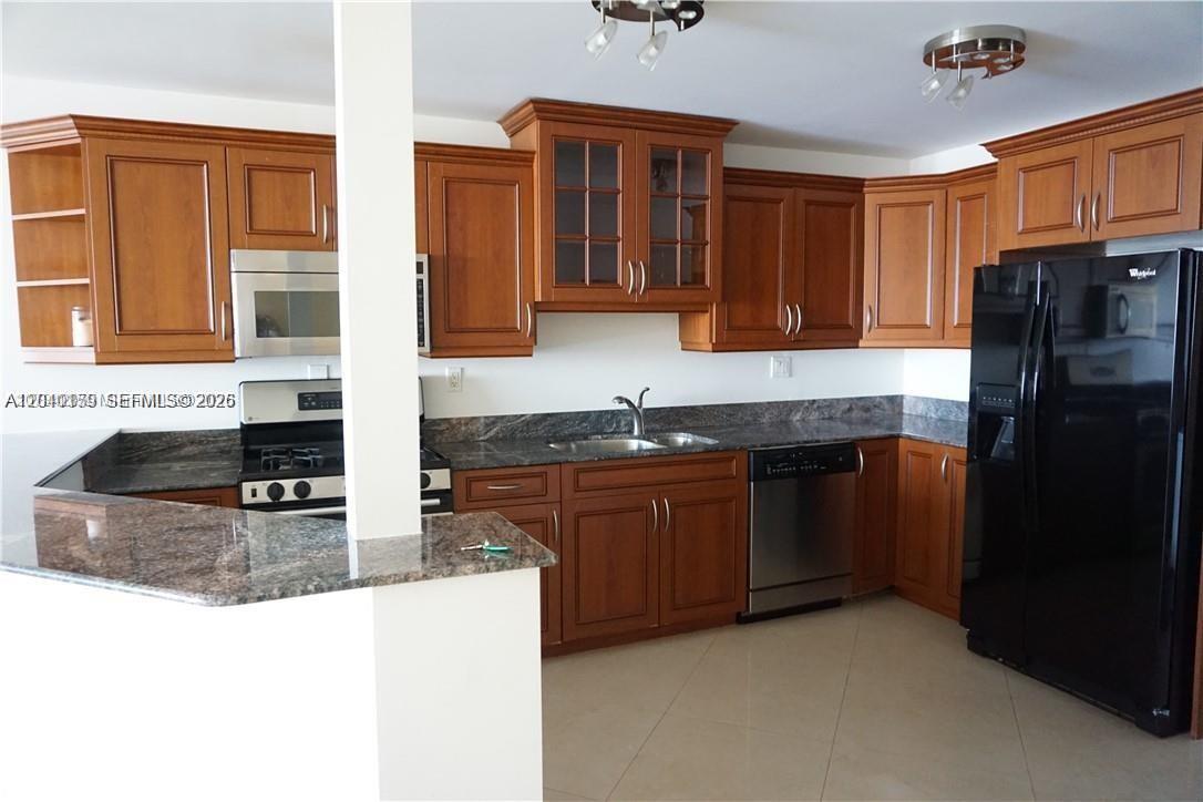 3140 S Ocean Drive 1510 Property Photo 1
