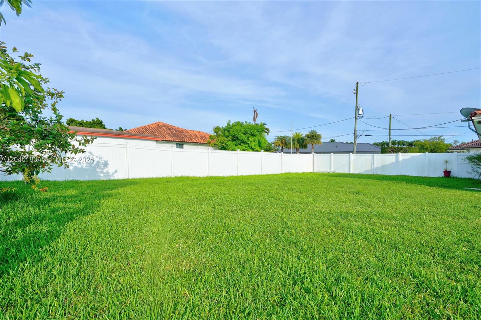 9535 Sw 42nd Street Property Photo 40