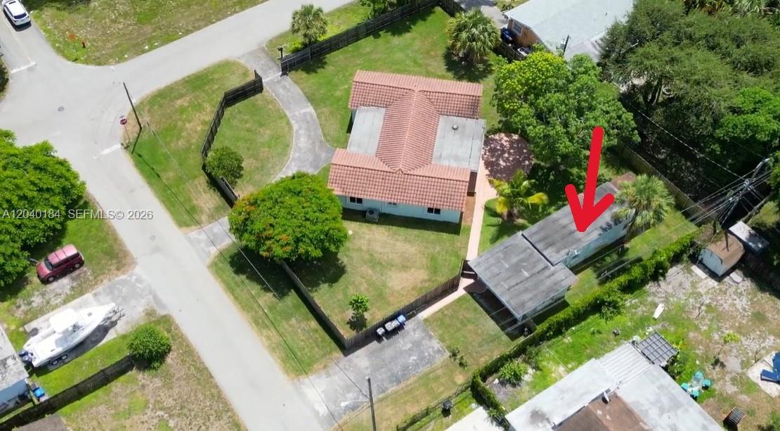 2804 Sw 16 Street Cottage Property Photo 3