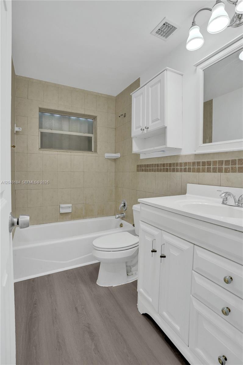 2804 Sw 16 Street Cottage Property Photo 16
