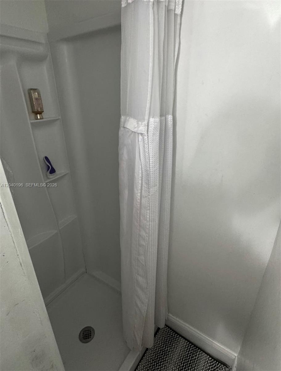 1013 Sw 128th Avenue Property Photo 9