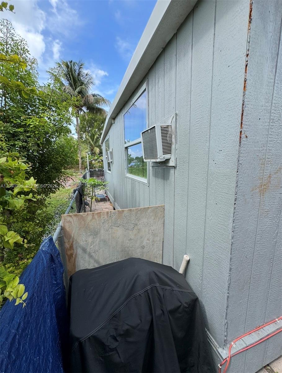 1013 Sw 128th Avenue Property Photo 29