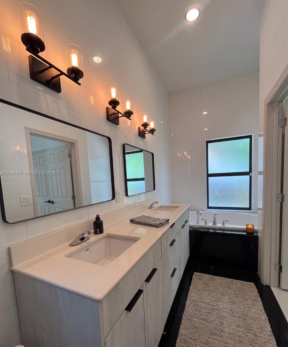 4605 N Miami Avenue Sn Property Photo 13