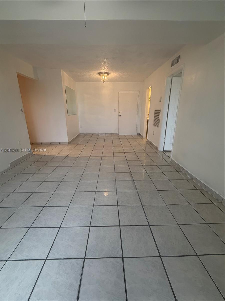 4717 Nw 7th Street 803-10 Property Photo 5