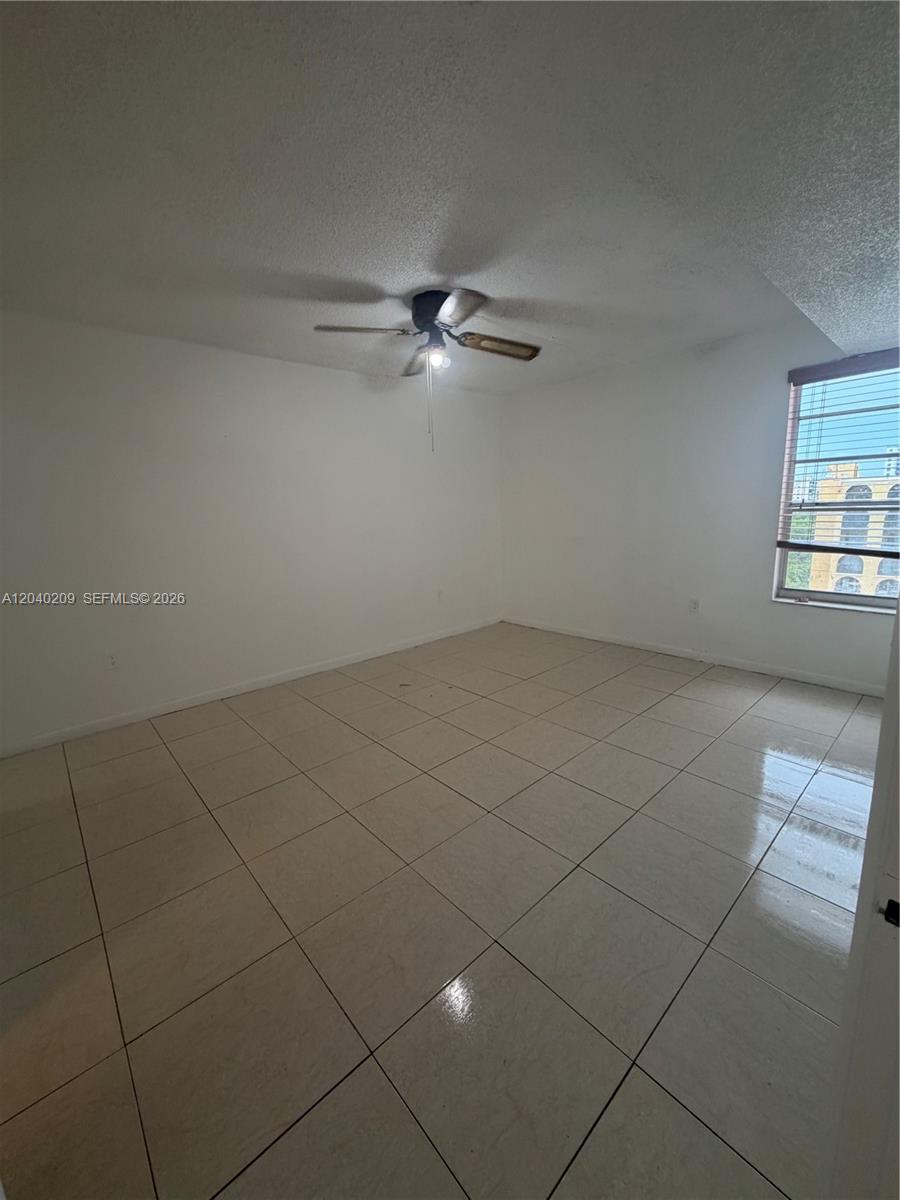 4717 Nw 7th Street 803-10 Property Photo 8