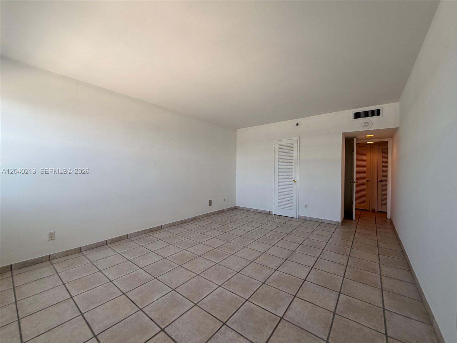 100 Lincoln Road 1410 Property Photo 9