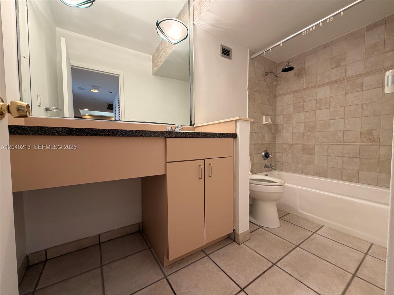 100 Lincoln Road 1410 Property Photo 23