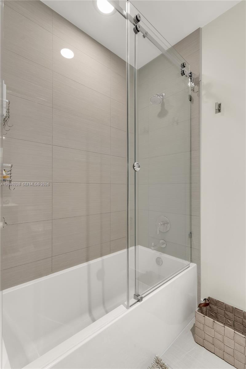 3300 Ne 188th Street 318 Property Photo 43