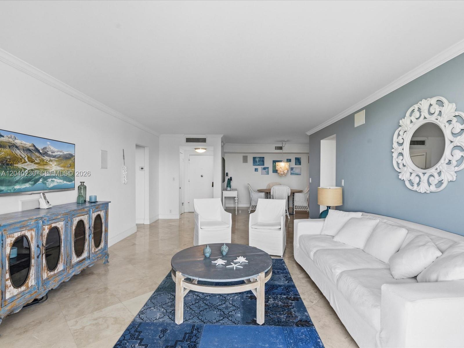 1121 Crandon Boulevard E1205 Property Photo 6