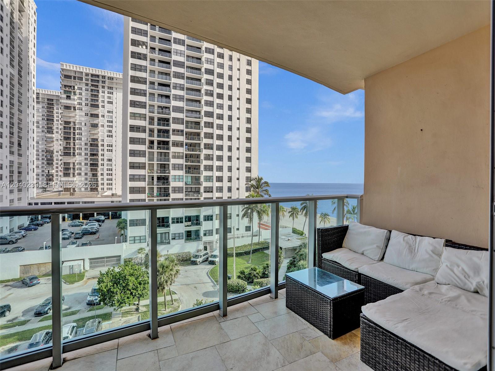 2501 S Ocean Drive 605 (available Now) Property Photo 2