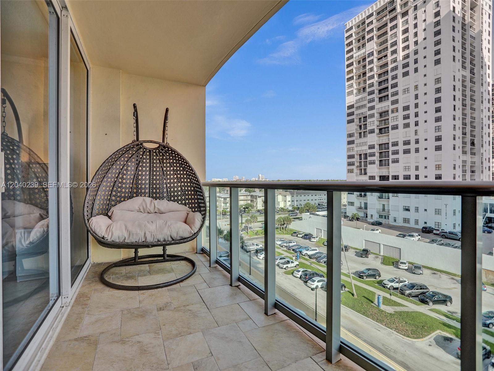 2501 S Ocean Drive 605 (available Now) Property Photo 15