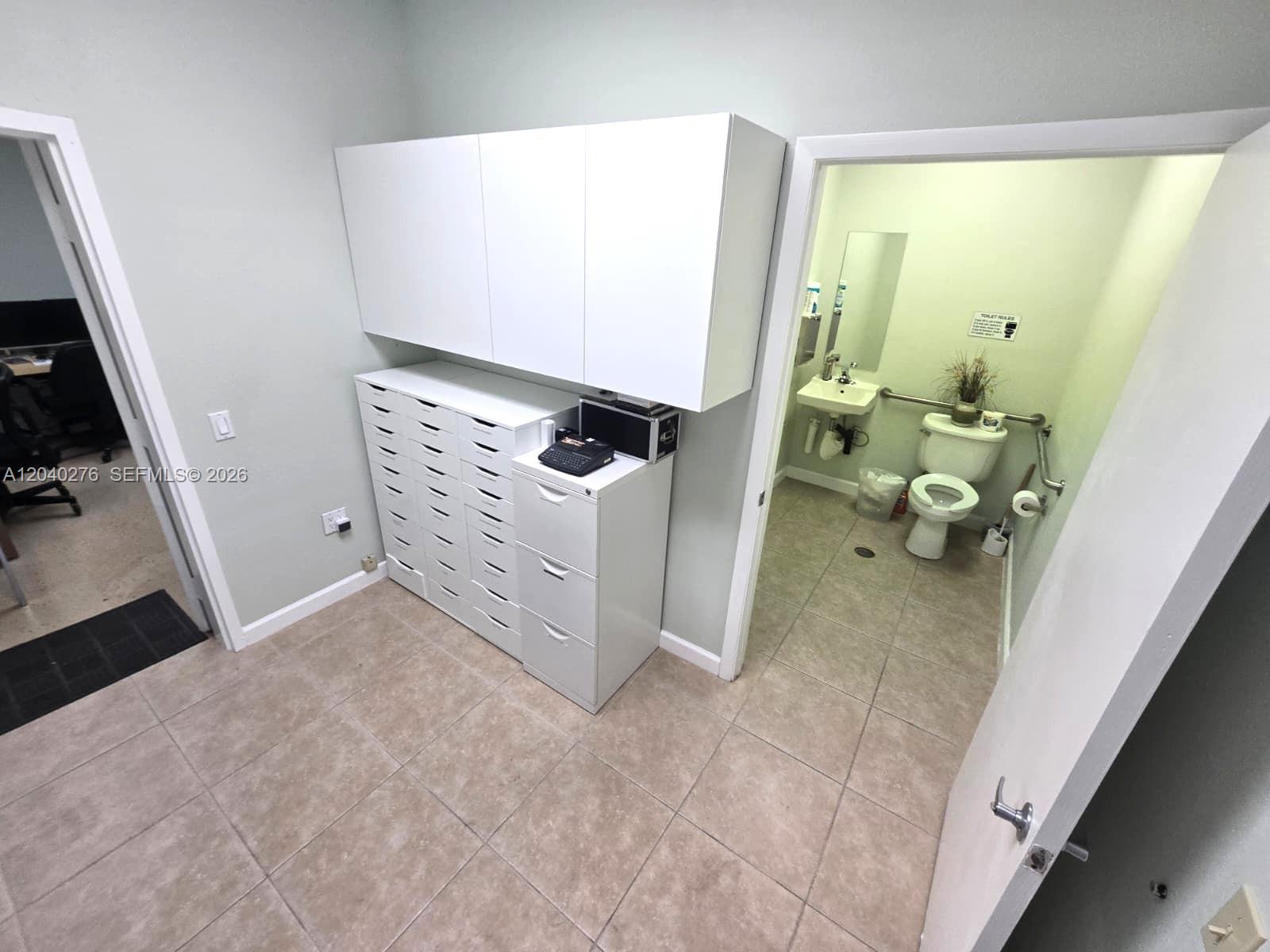 3660 Nw 126th Avenue 7 Property Photo 4
