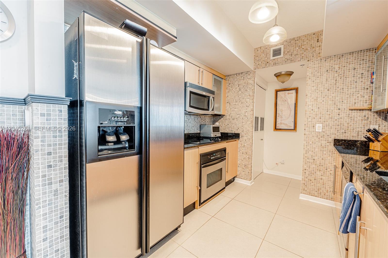 325 S Biscayne Boulevard 3821 Property Photo 5