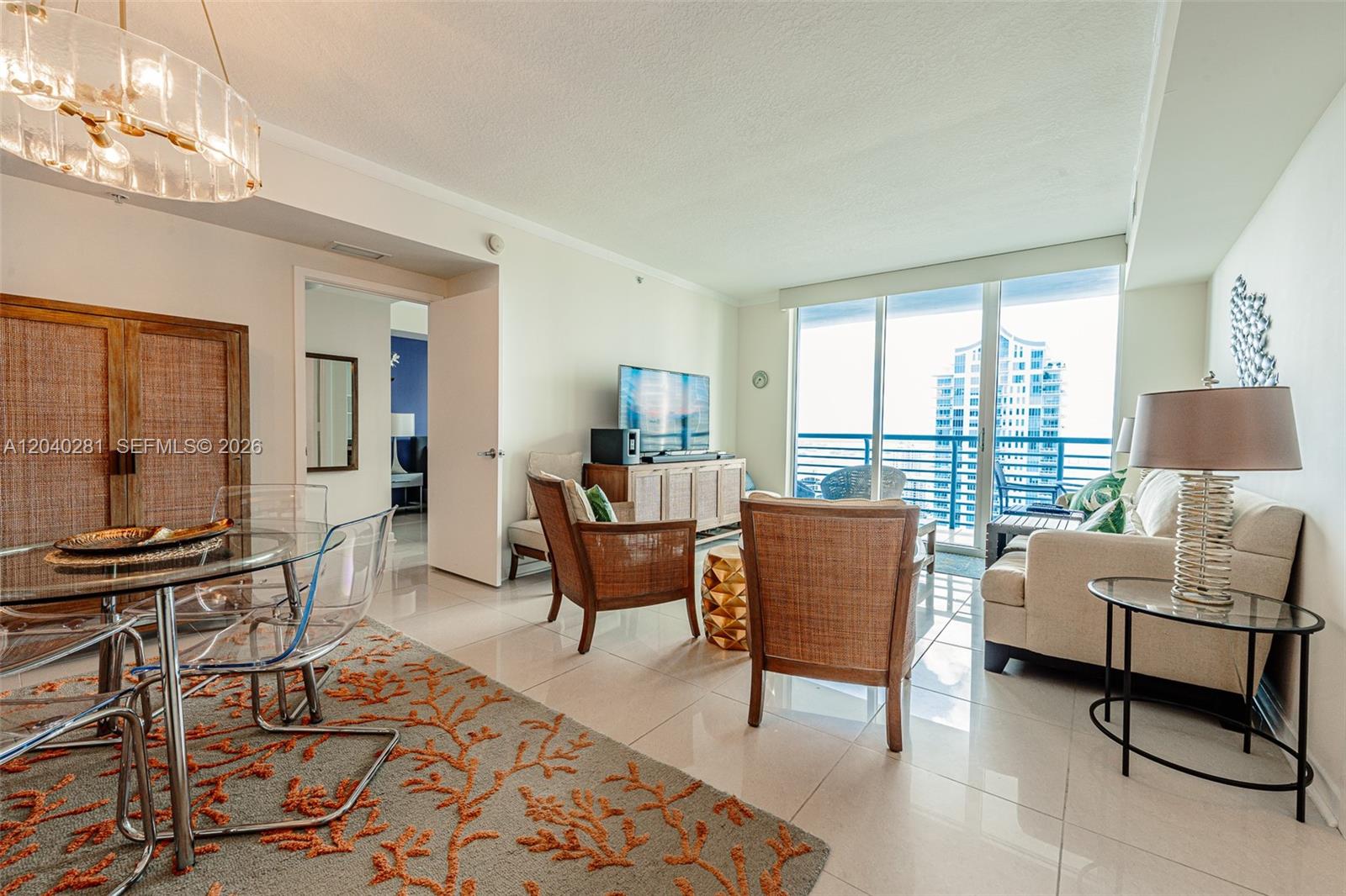 325 S Biscayne Boulevard 3821 Property Photo 8