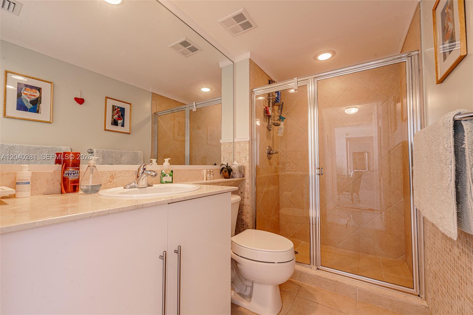 325 S Biscayne Boulevard 3821 Property Photo 13