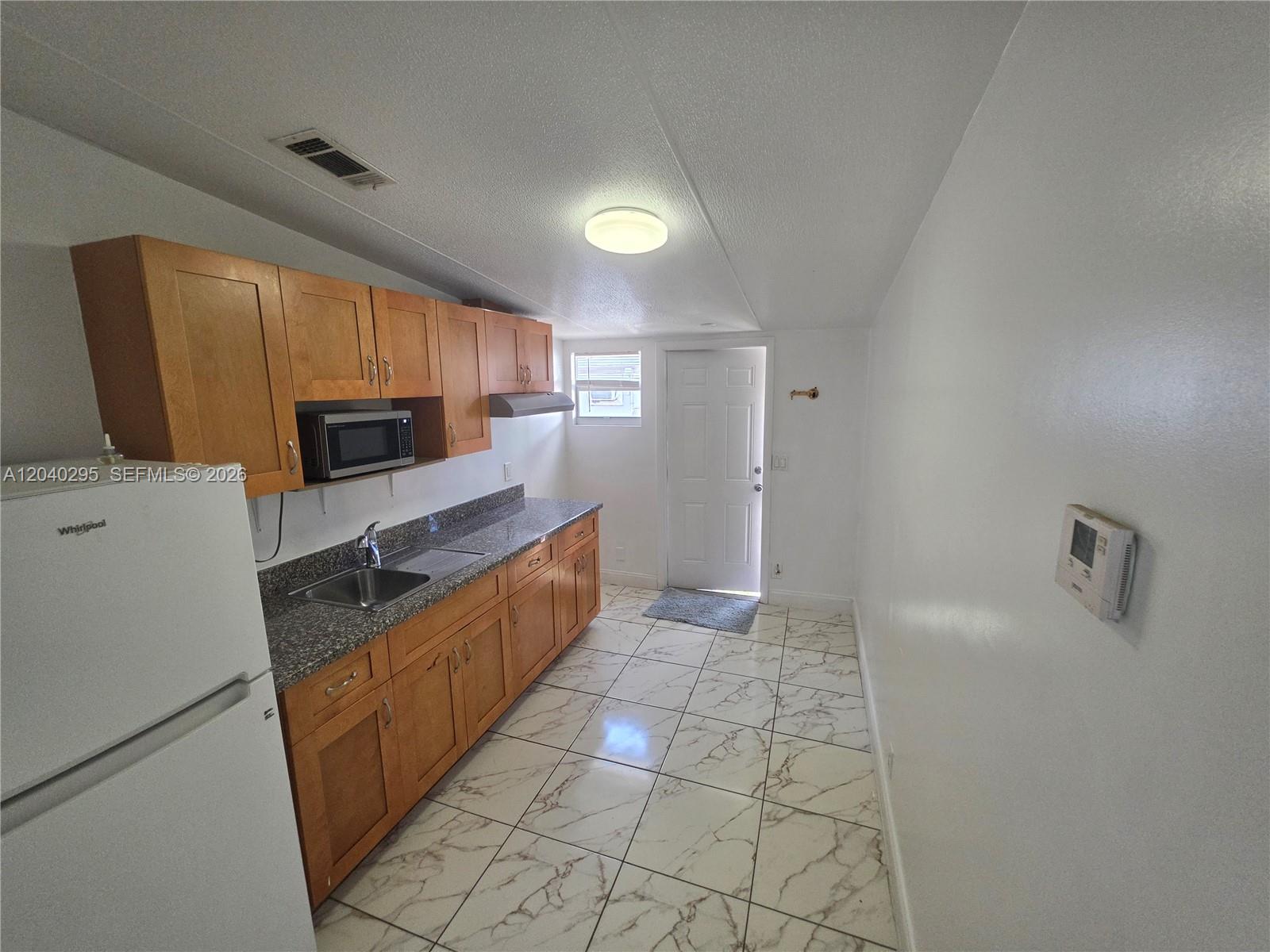 1529 Sw 131 Avenue Property Photo 10