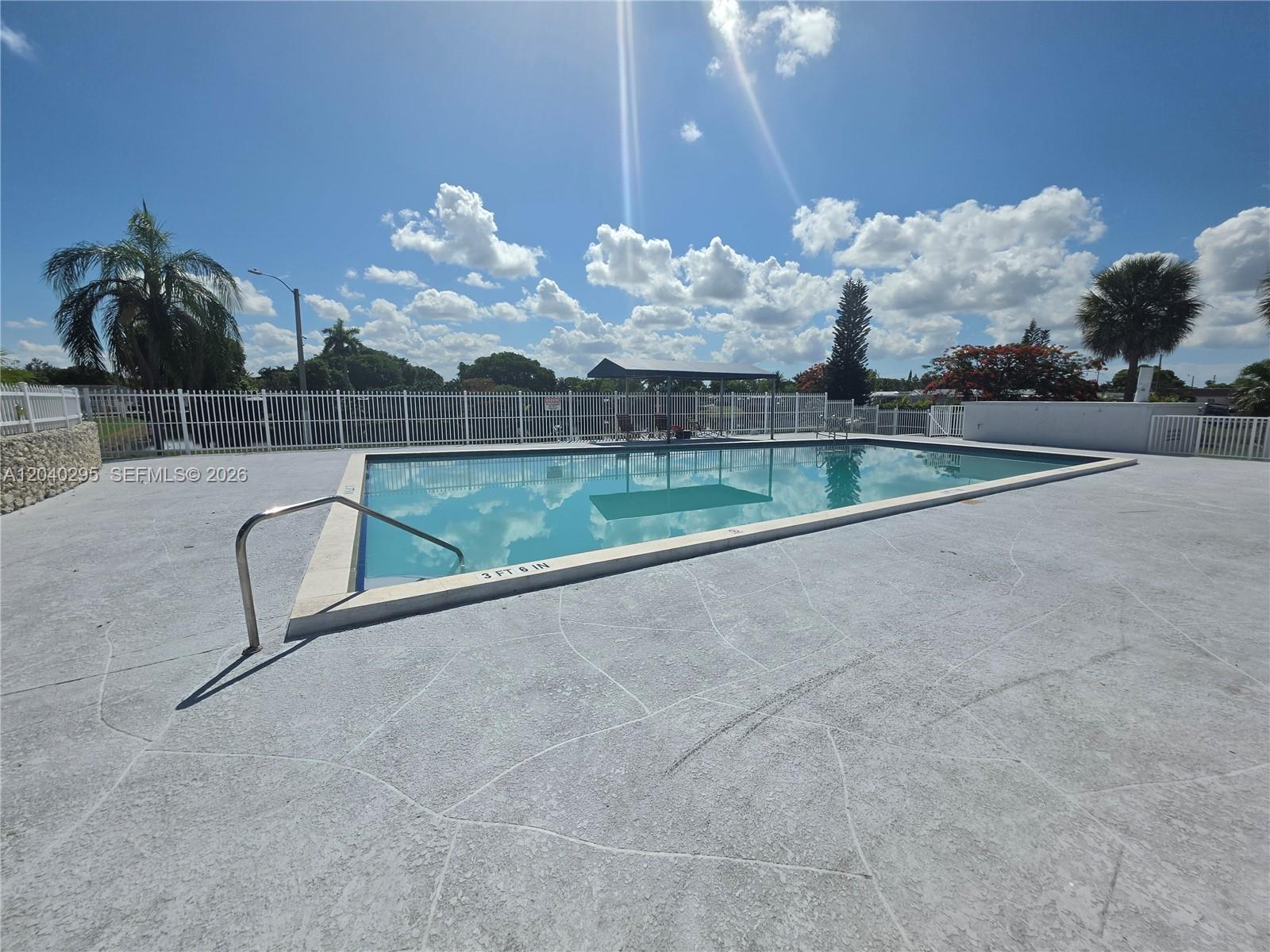 1529 Sw 131 Avenue Property Photo 23