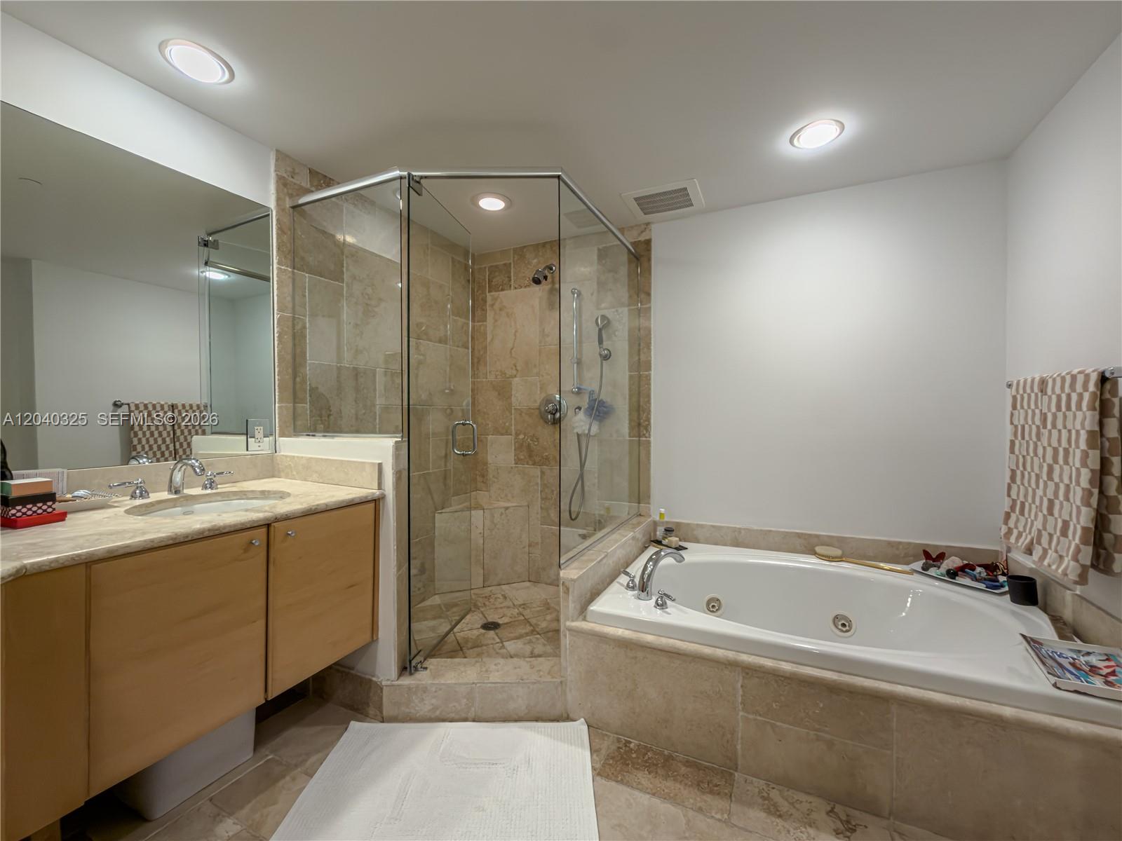 1819 Se 17th Street 711 Property Photo 14