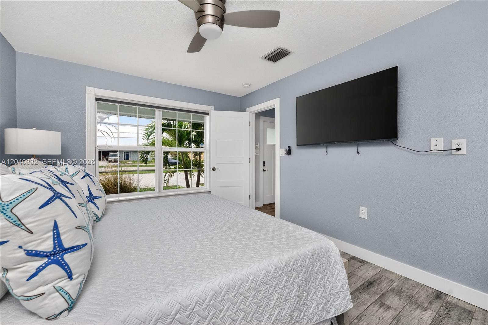 21812 Edgewater Drive Property Photo 43