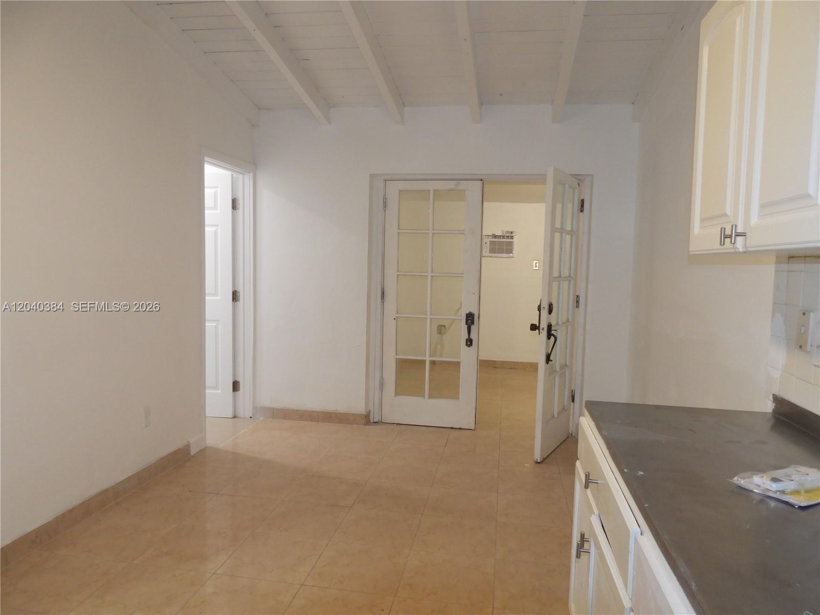 1572 Ne 149th Street A Property Photo 3