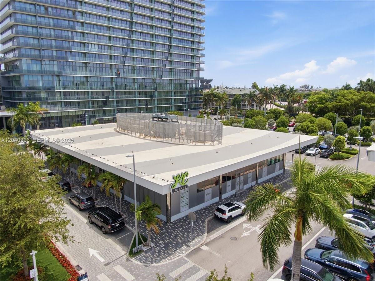 1002 E Hallandale Beach Boulevard 2-101 Property Photo 1