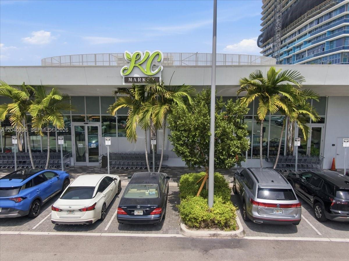 1002 E Hallandale Beach Boulevard 2-101 Property Photo 2