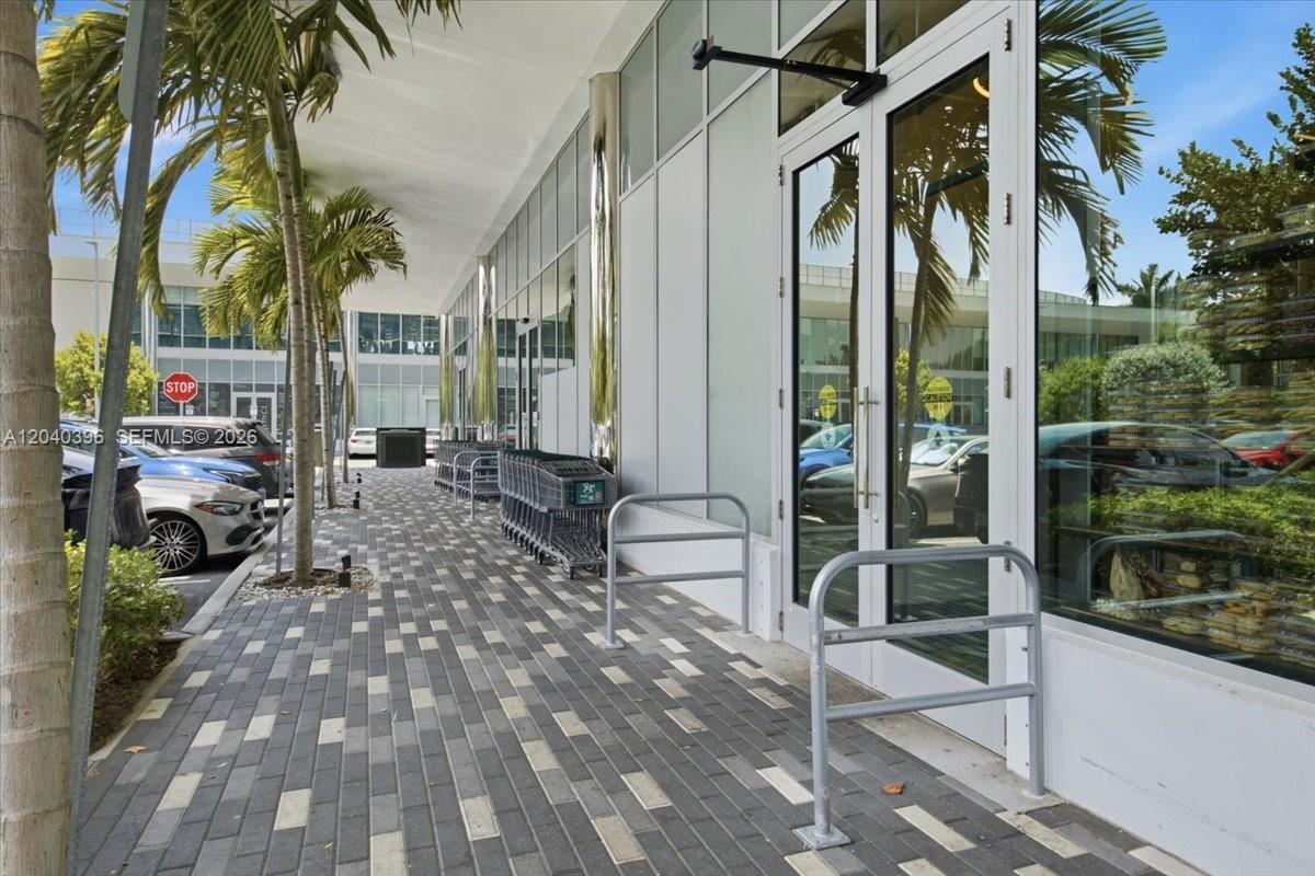 1002 E Hallandale Beach Boulevard 2-101 Property Photo 5