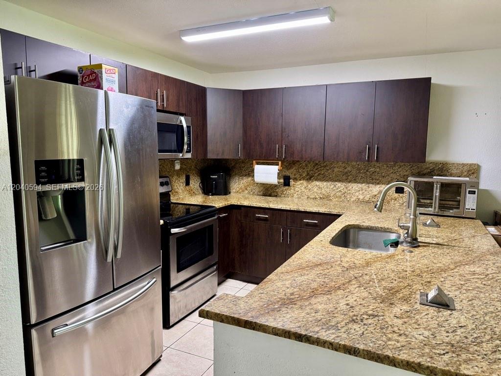 22442 Sw 109th Court Property Photo 8
