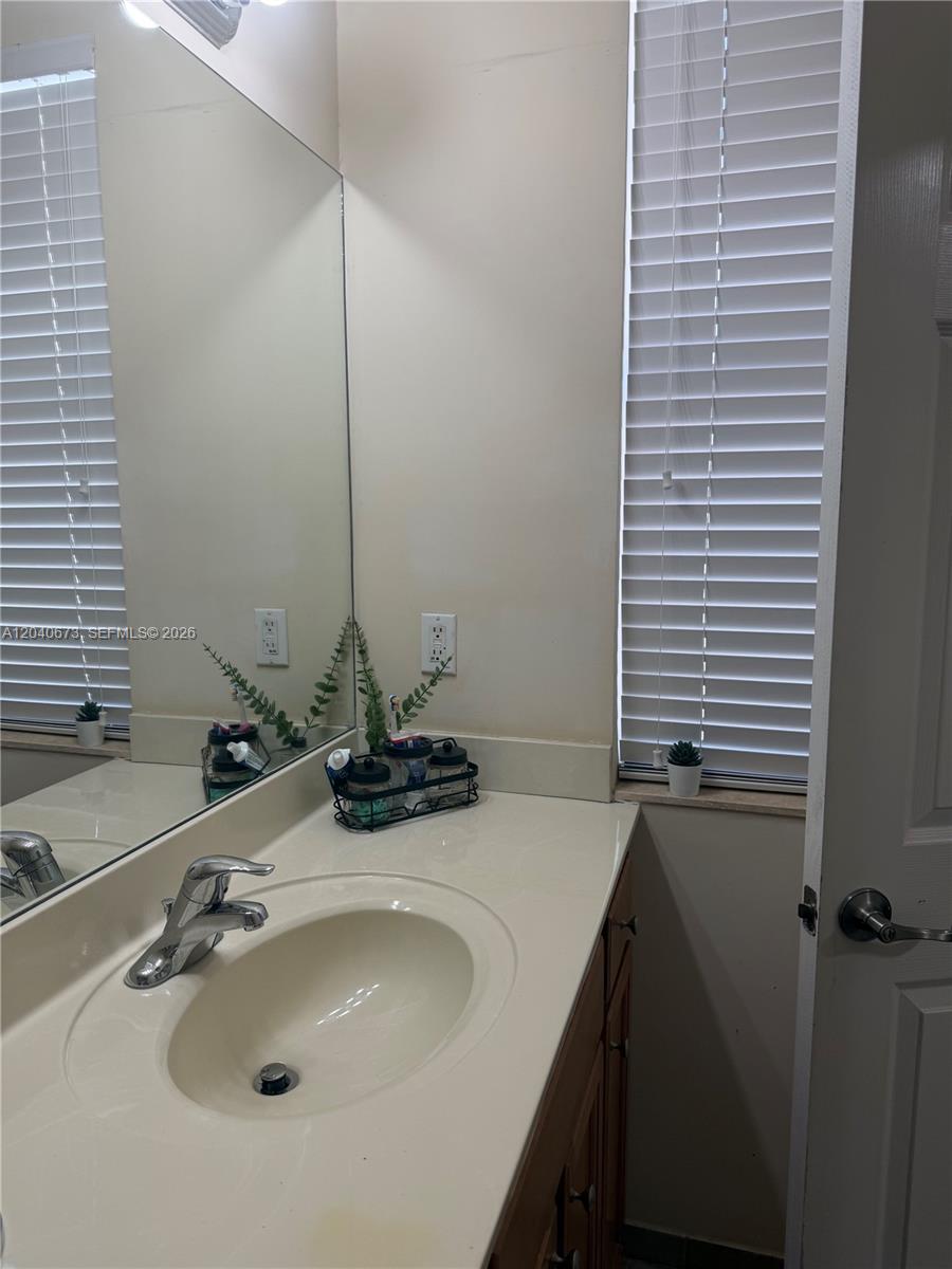 8929 W 35th Way Property Photo 15