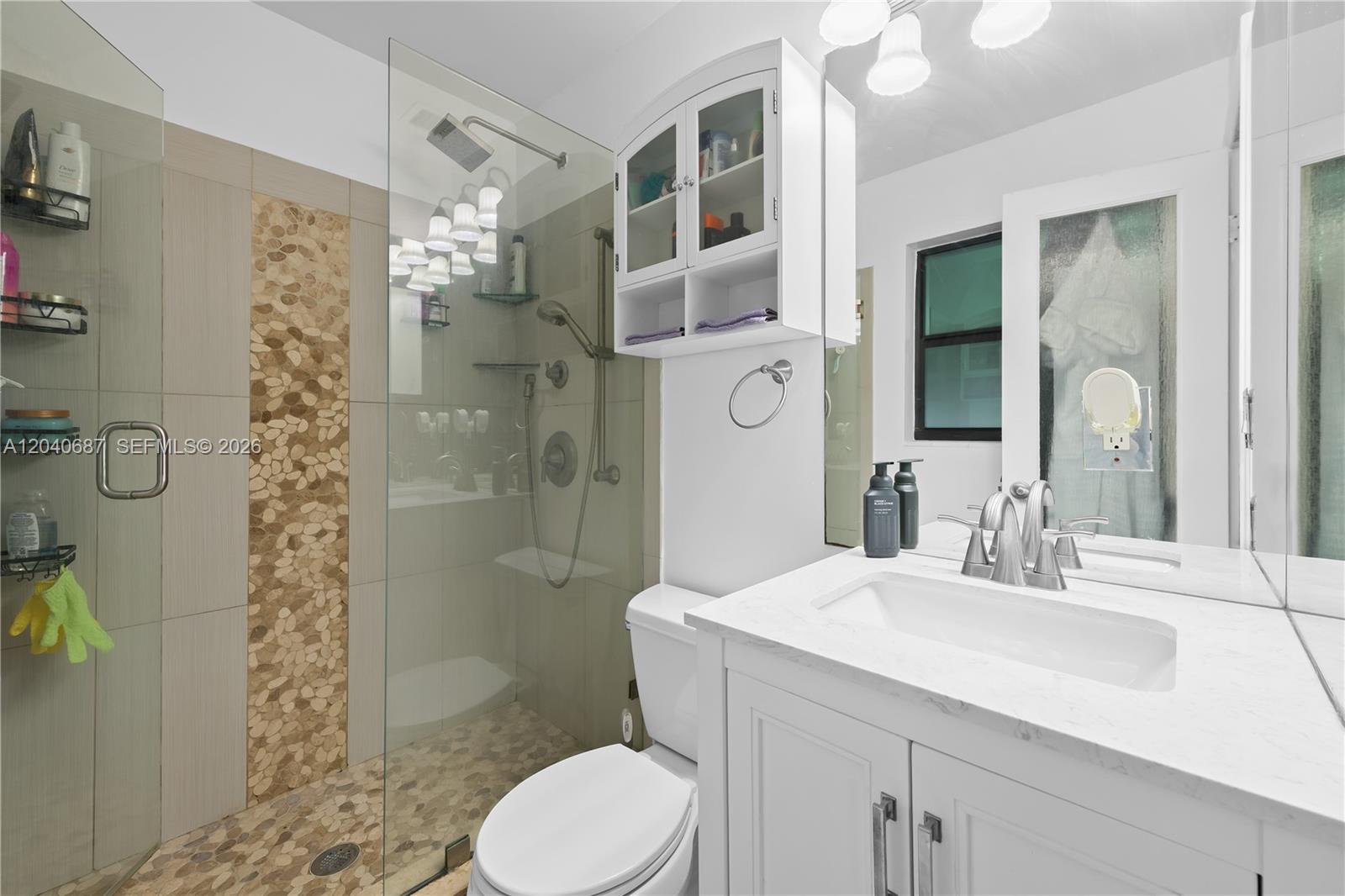 6839 Tradewind Way Property Photo 13