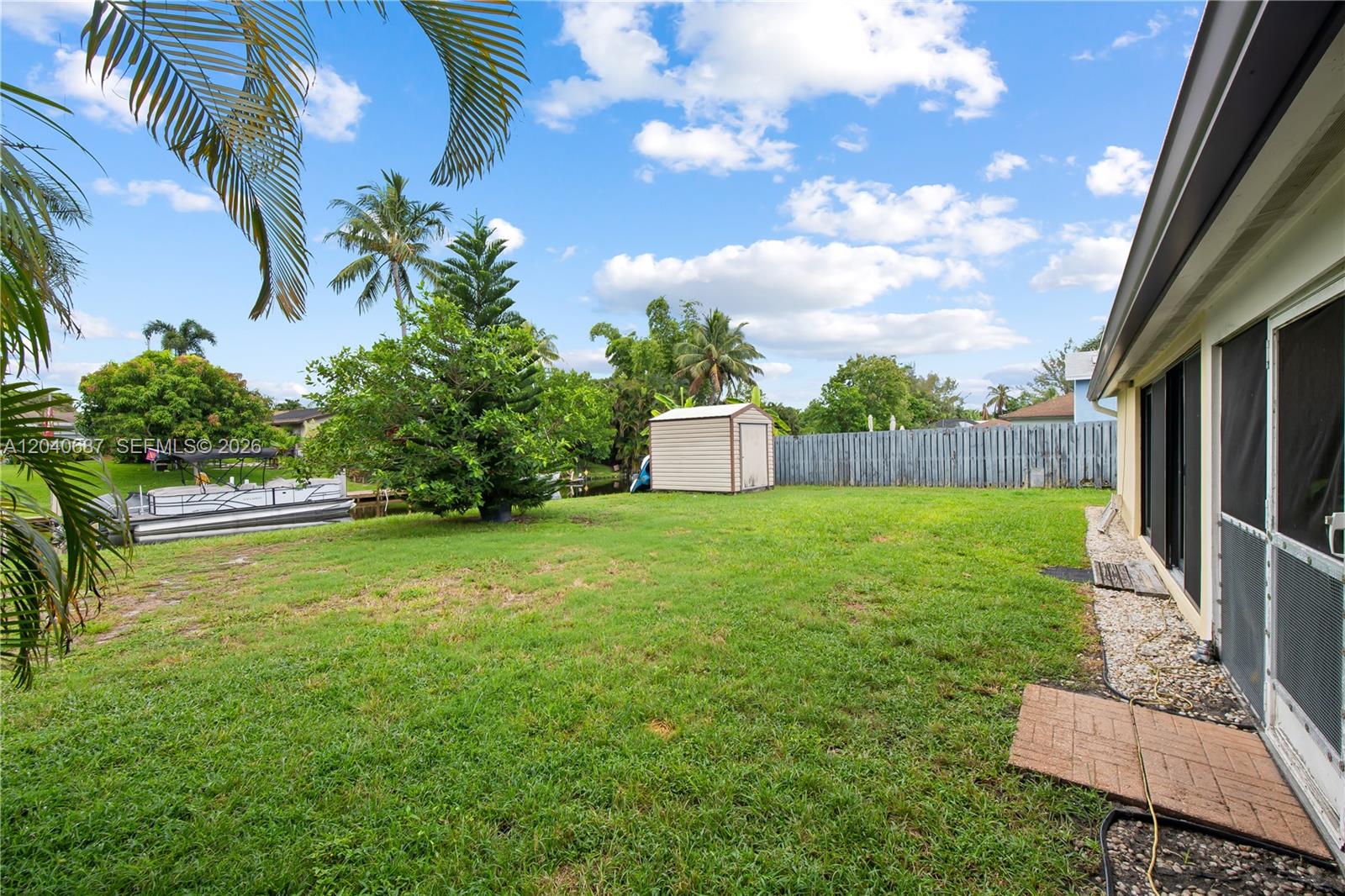 6839 Tradewind Way Property Photo 38