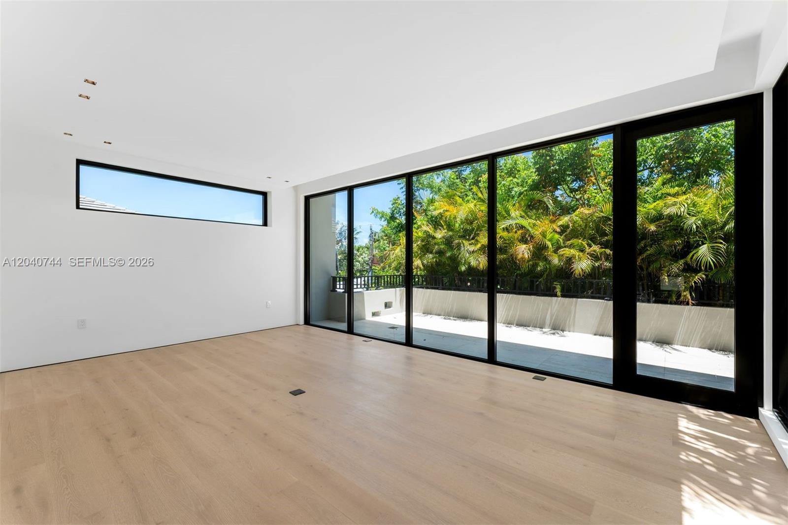 165 Hampton Lane Property Photo 25
