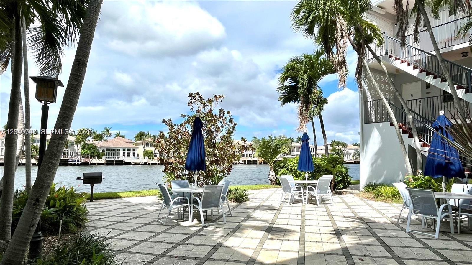 A12040747 Property Photo 12