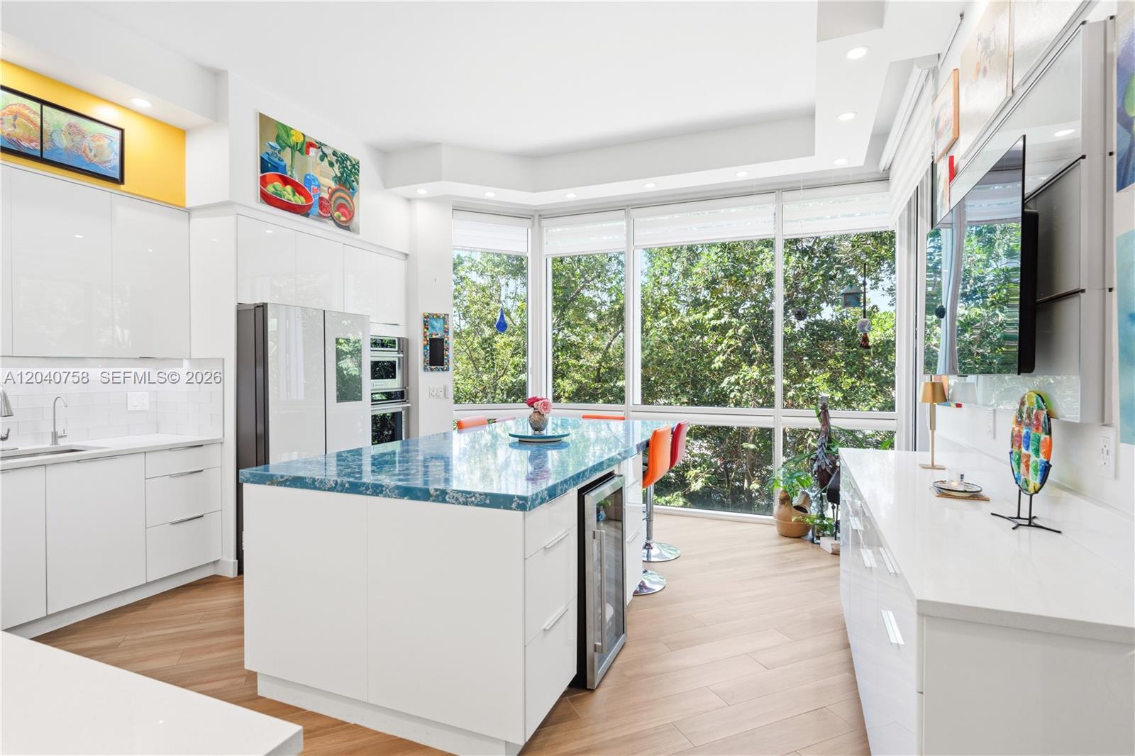 16400 Collins Avenue Th-4 Property Photo 7