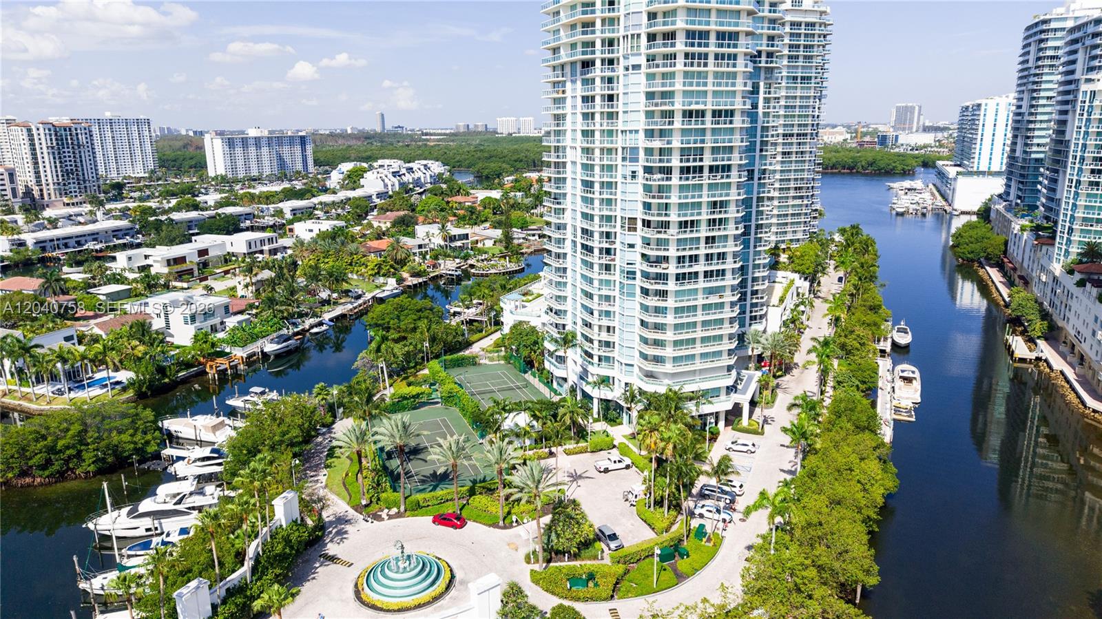 16400 Collins Avenue Th-4 Property Photo 27